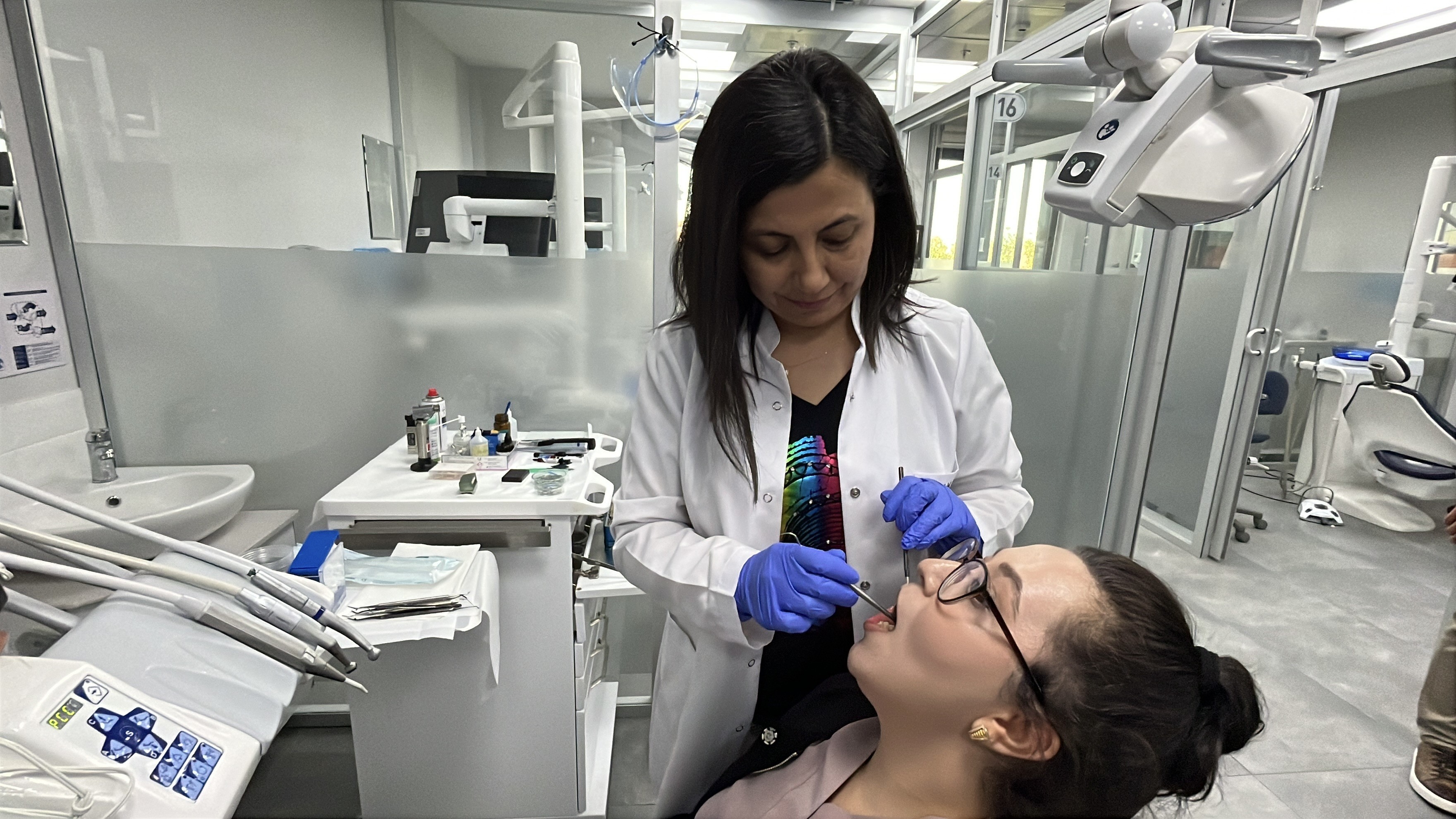 Ağız Ve Diş Sağlığı Mutluluğu Etkiliyor (1)