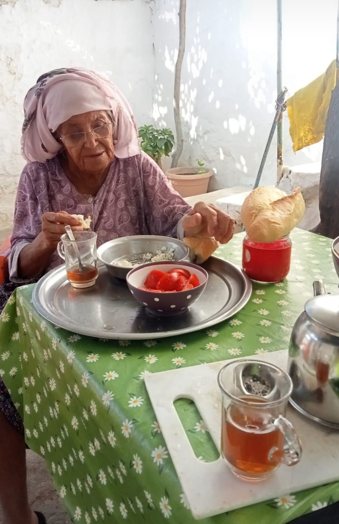 Alzheimer Hastası Kadın Her Yerde Aranıyor (1)