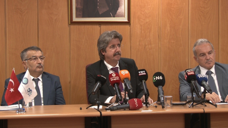 Aw540068 03 1758115517 614 X750