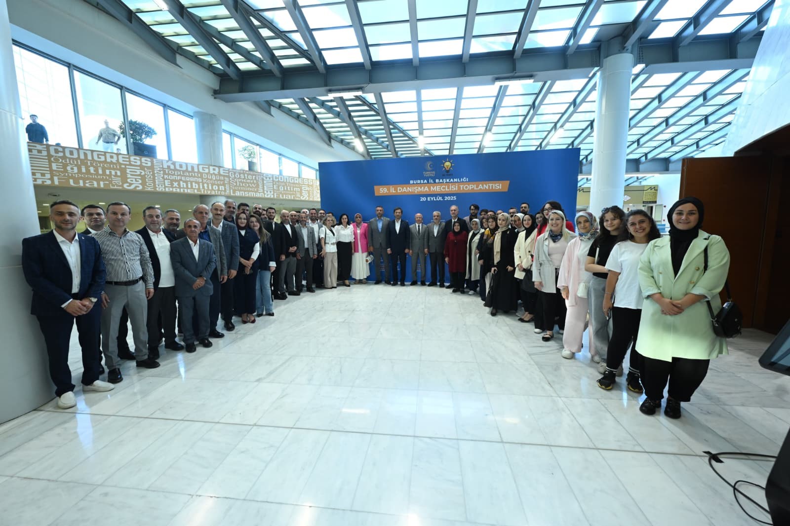 Başkan Gürkan Ak Parti Bursa İl Danışma Meclisi Gencgazete (4)