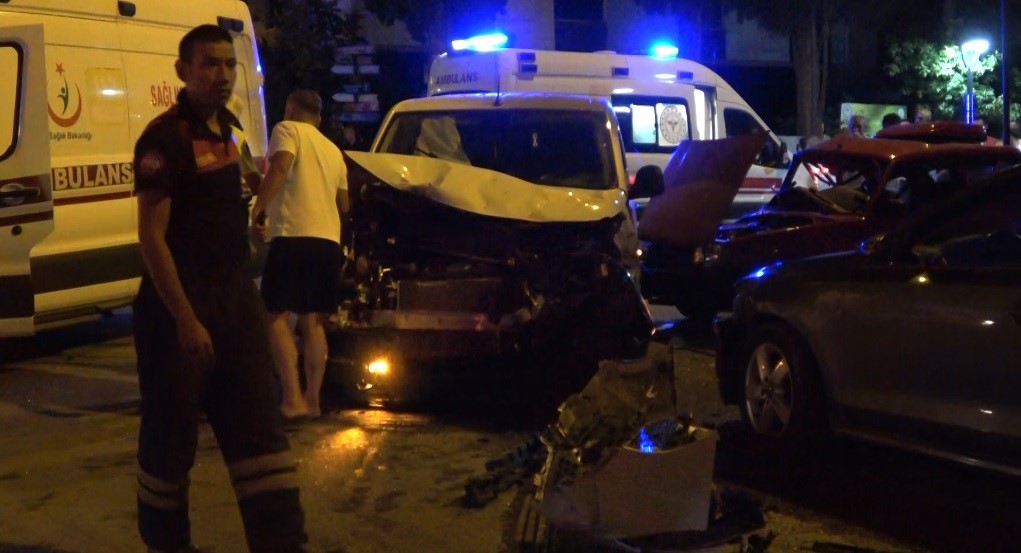 Burdur’da Feci Kaza Gencgazete (4)