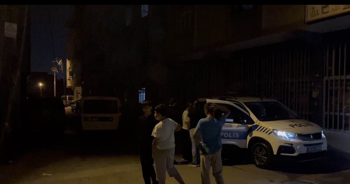 Bursa'da Gece Yarısı Husumetlisinin Aracını Kundakladı (4)