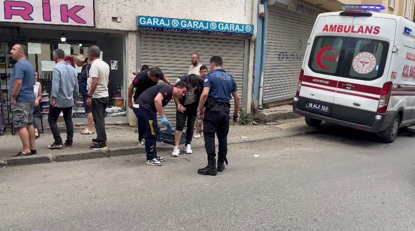Bursa'da İhbara Giden Polisler Pitbull Saldırısına Uğradı (3)
