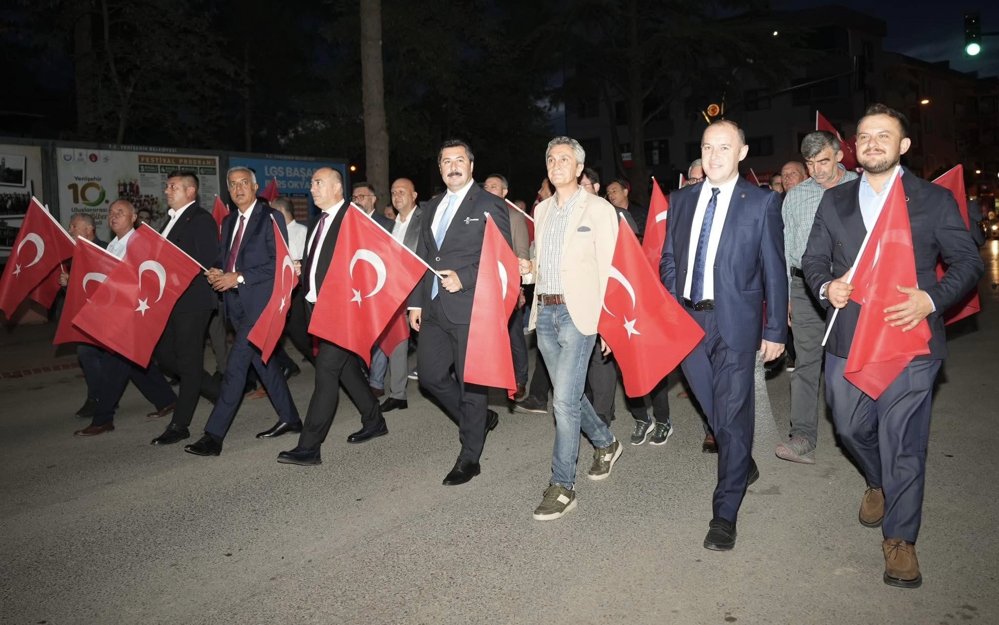 Bursa'da Pamela Ve Ümit Besen Rüzgarı (2)