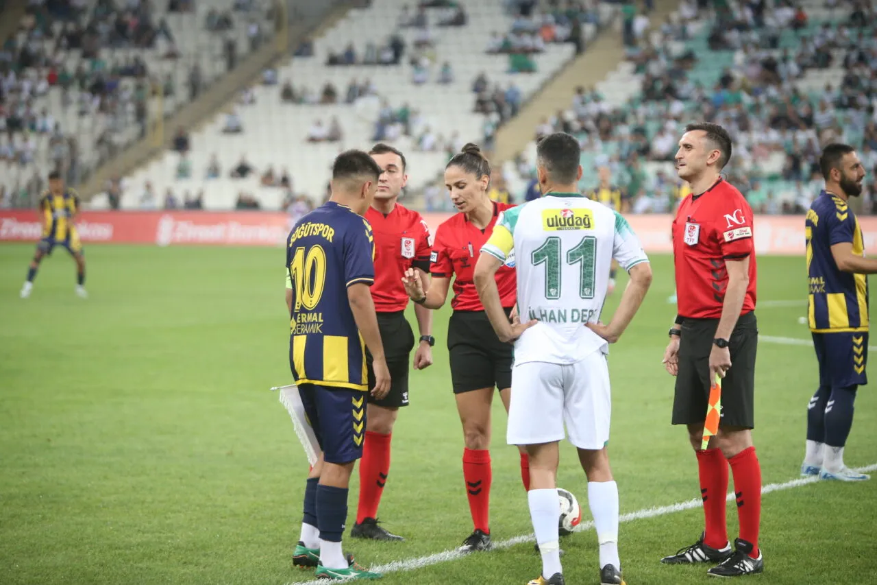 Bursaspor 7 Farkla Kazandı! (3)