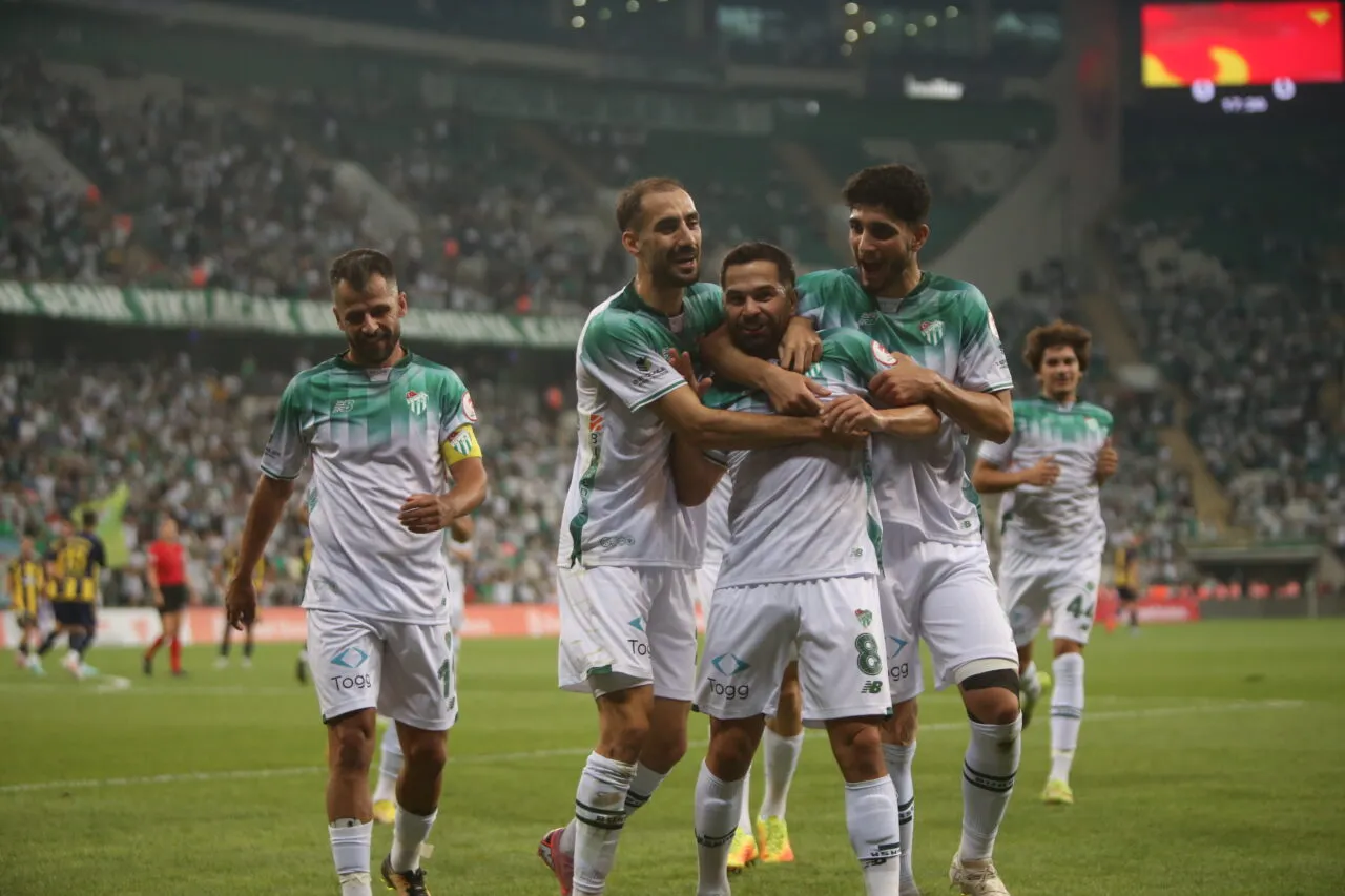 Bursaspor 7 Farkla Kazandı! (5)