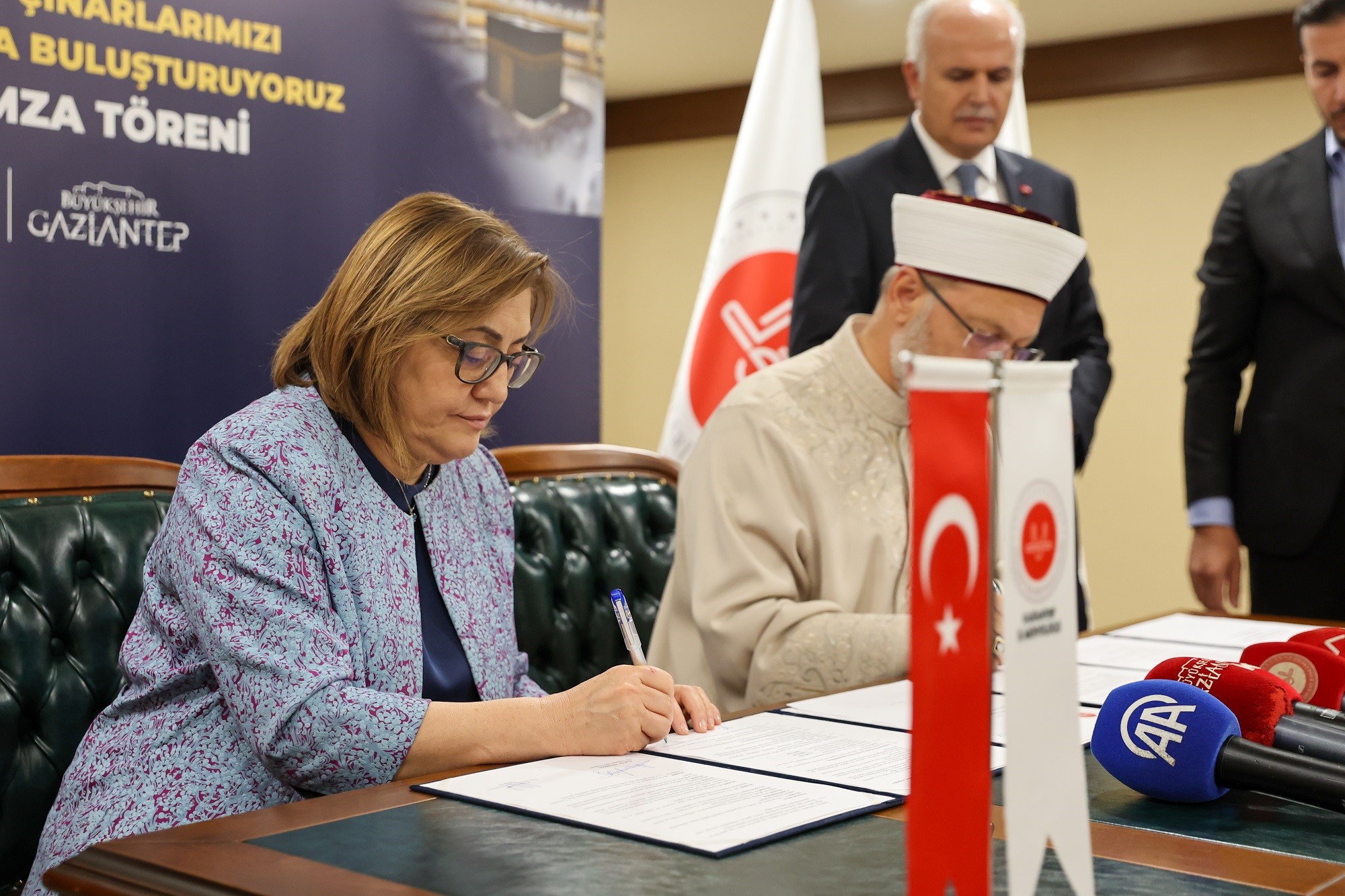 Büyükşehir Umreye Götürüyor Gencgazete (2)