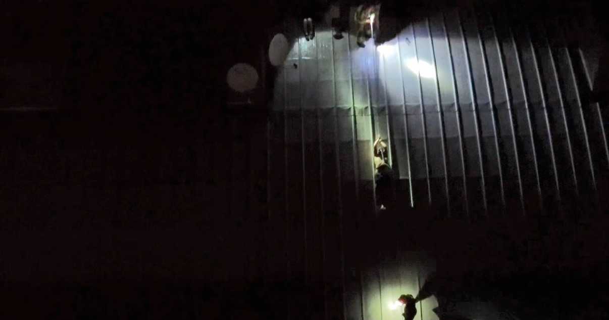 Çatıya Çıkan Gencgazete (5)