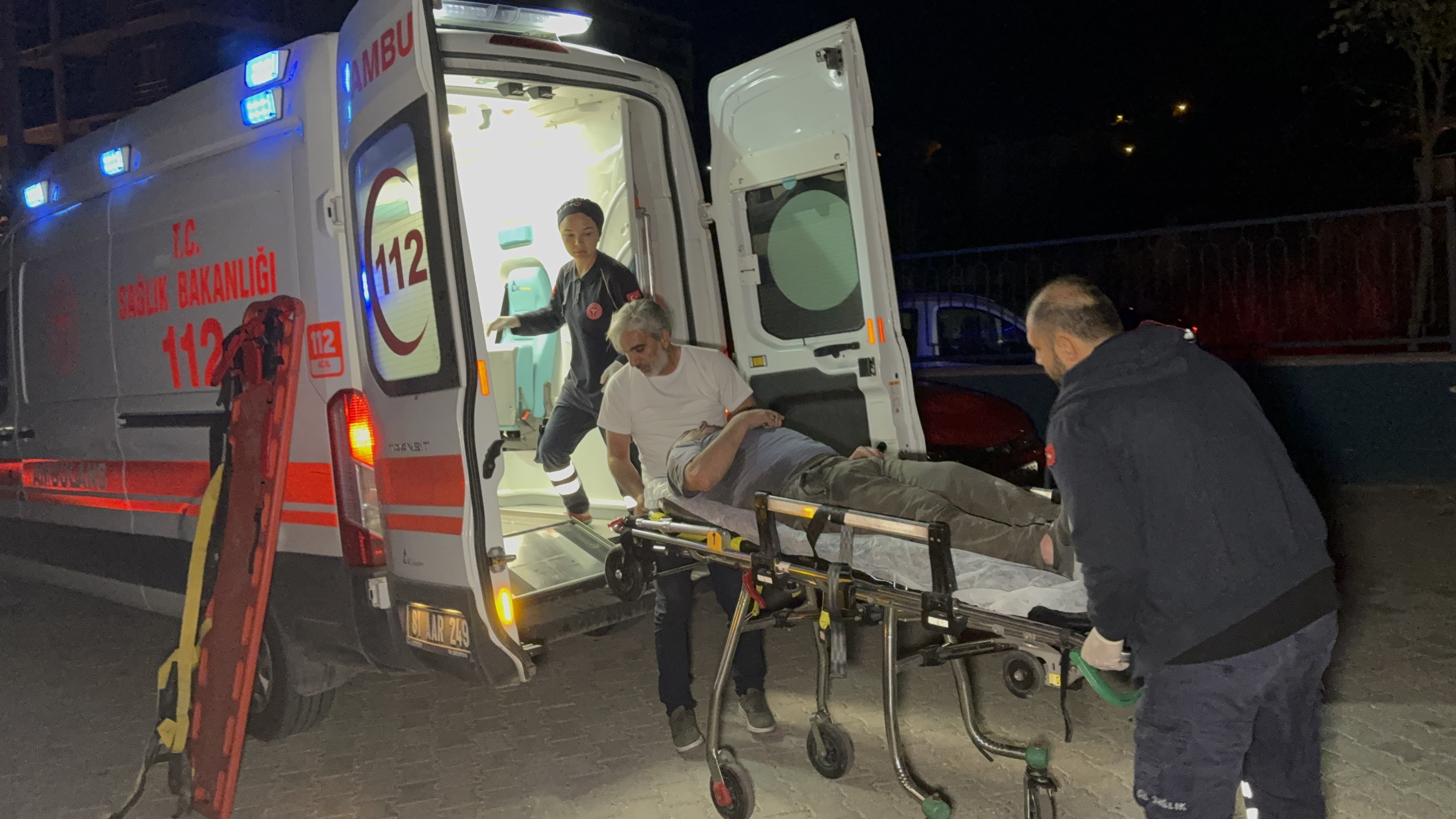 Çatıya Çıkan Gencgazete (9)