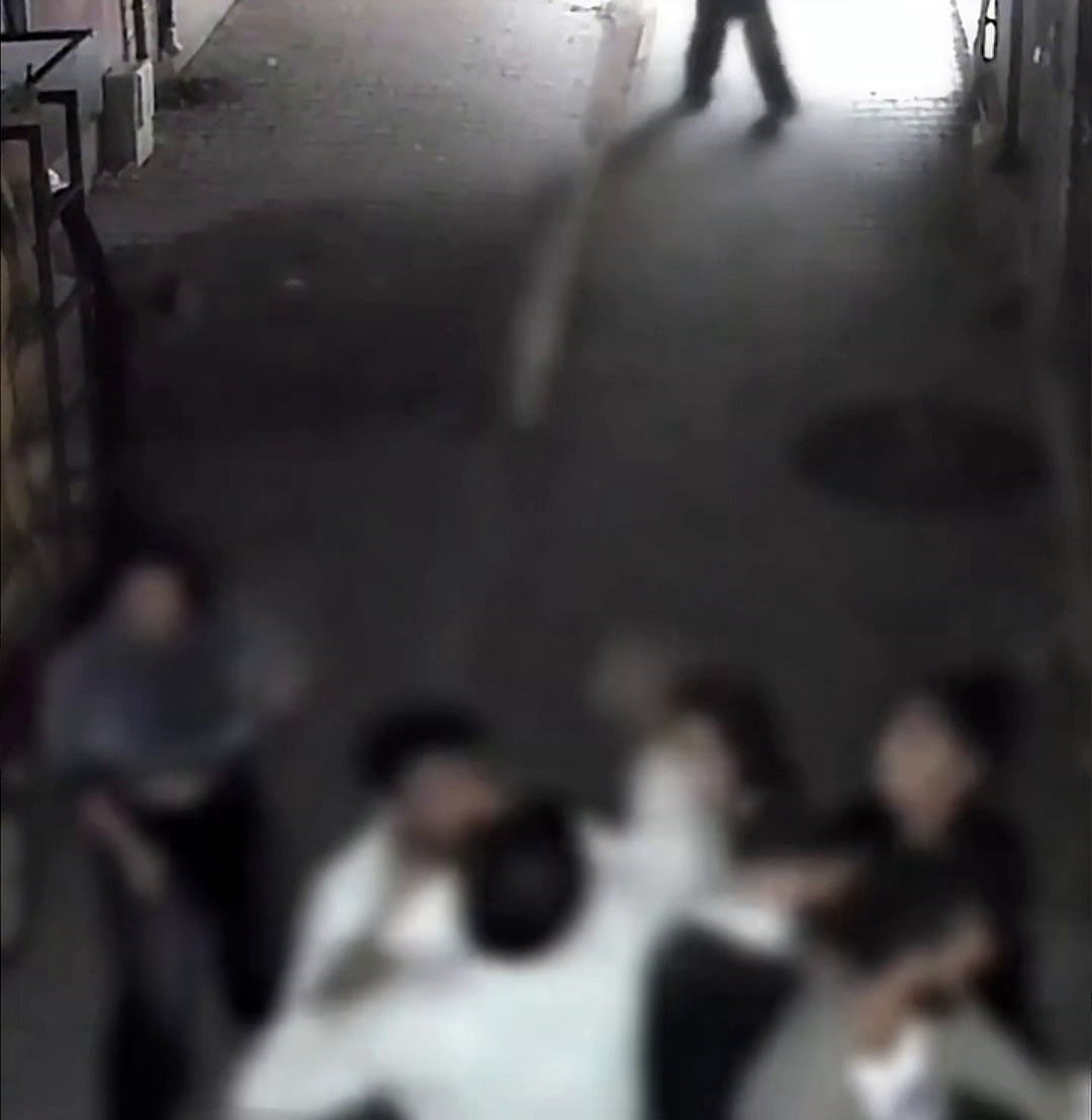 Dövdükleri Genci Bayılttılar Gencgazete (2)