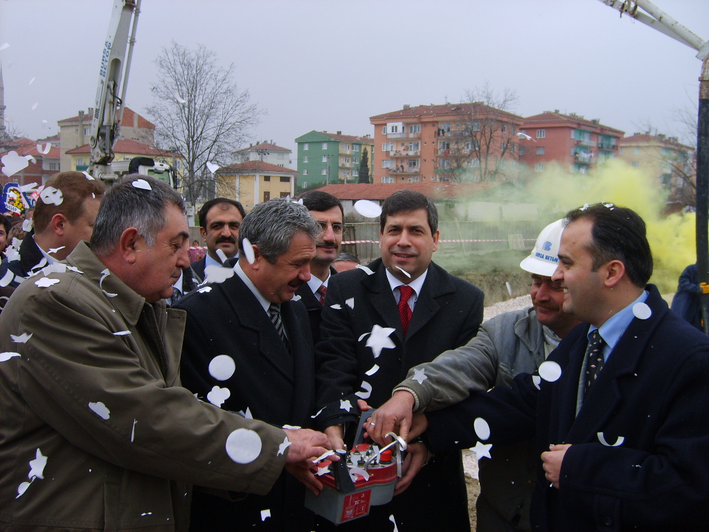 Eğitime En Büyük Destek İnegöl’den Gencgazete (1)