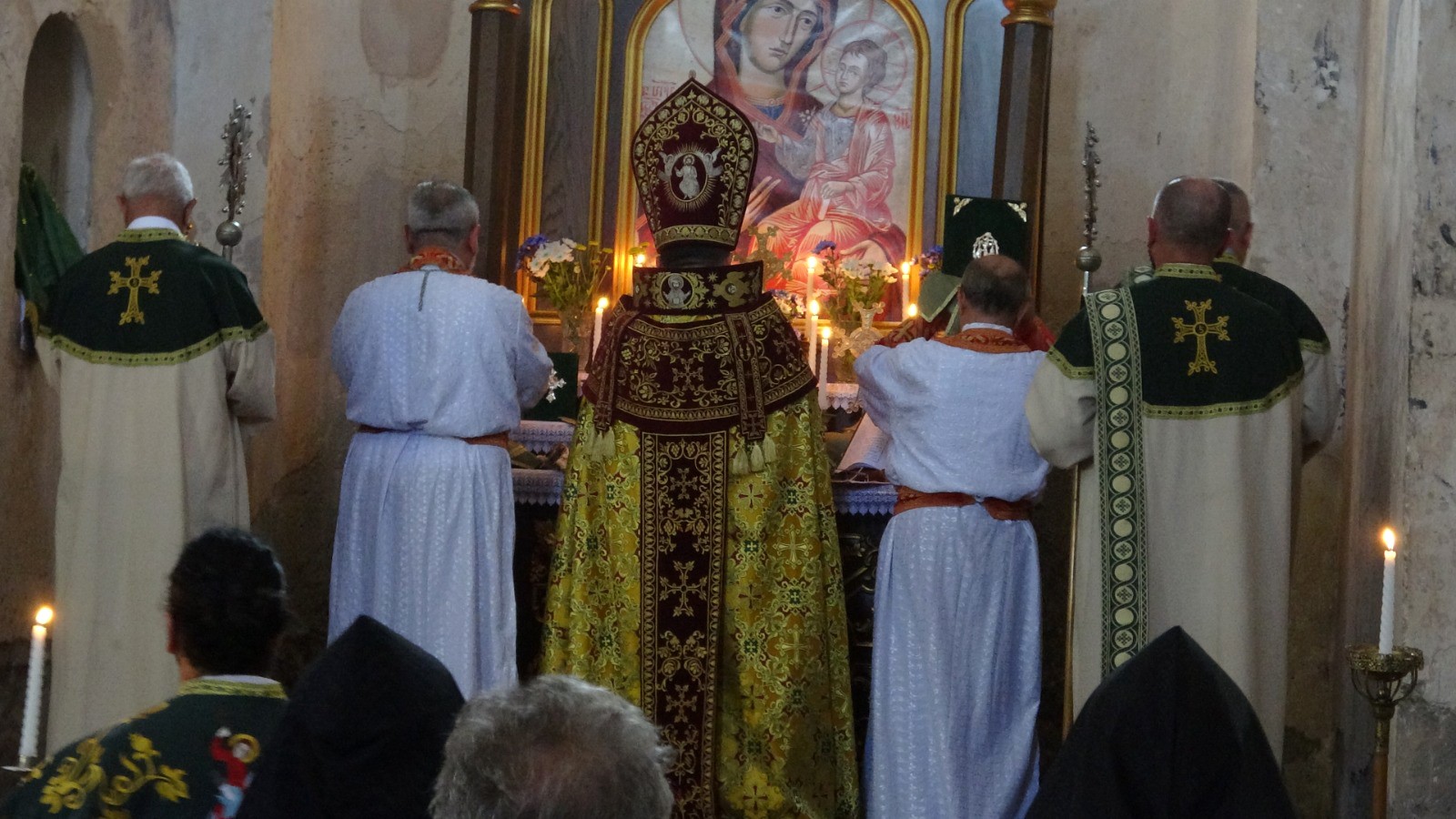 Ermeni Ayini Gencgazete (2)