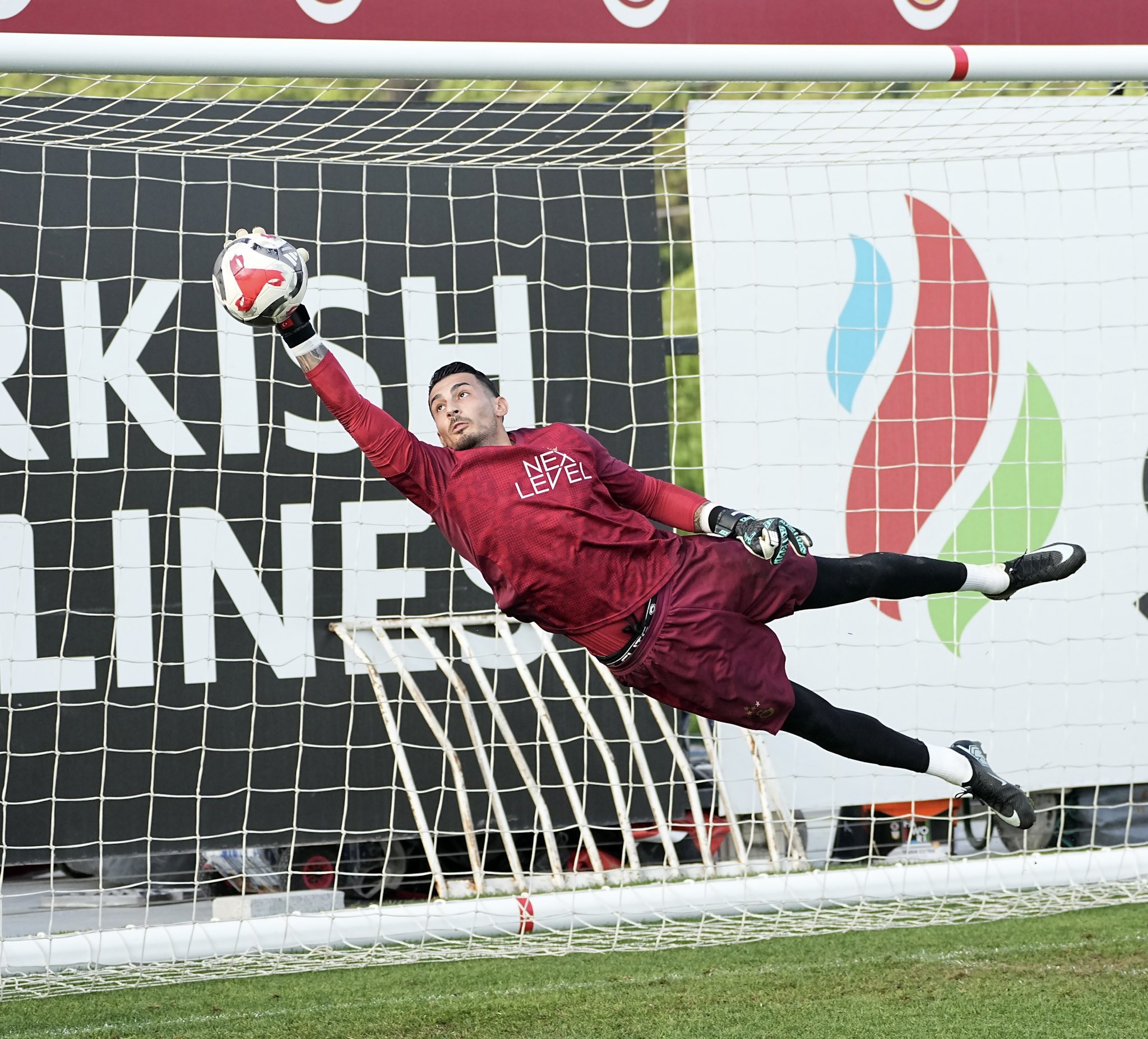 Galatasaray, Eyüpspor Maçı Hazırlıklarını Tamamladı (4)