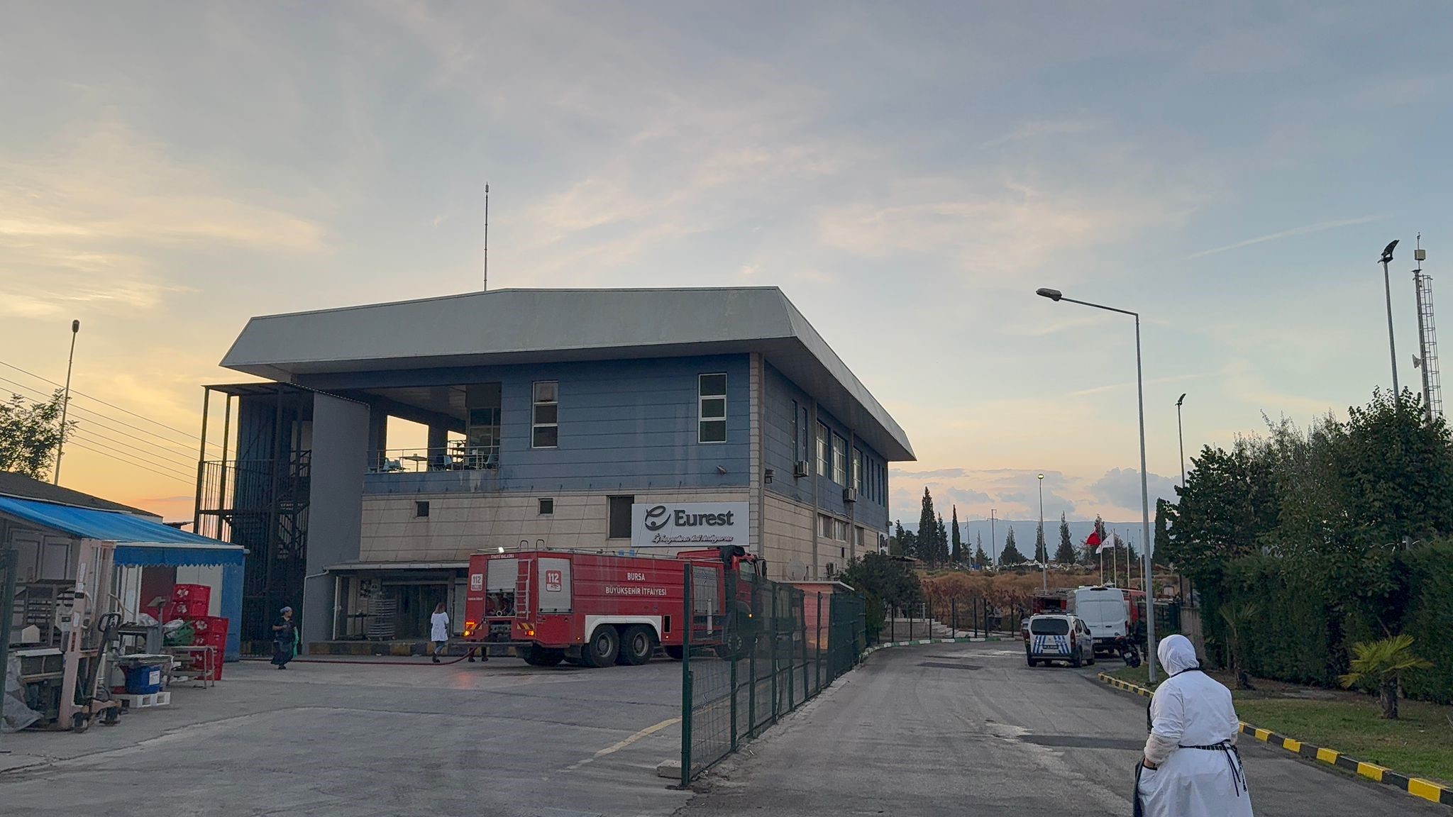 Gemlik Serbest Bölge’de Çıkan Yangın Paniğe Neden Oldu (3)