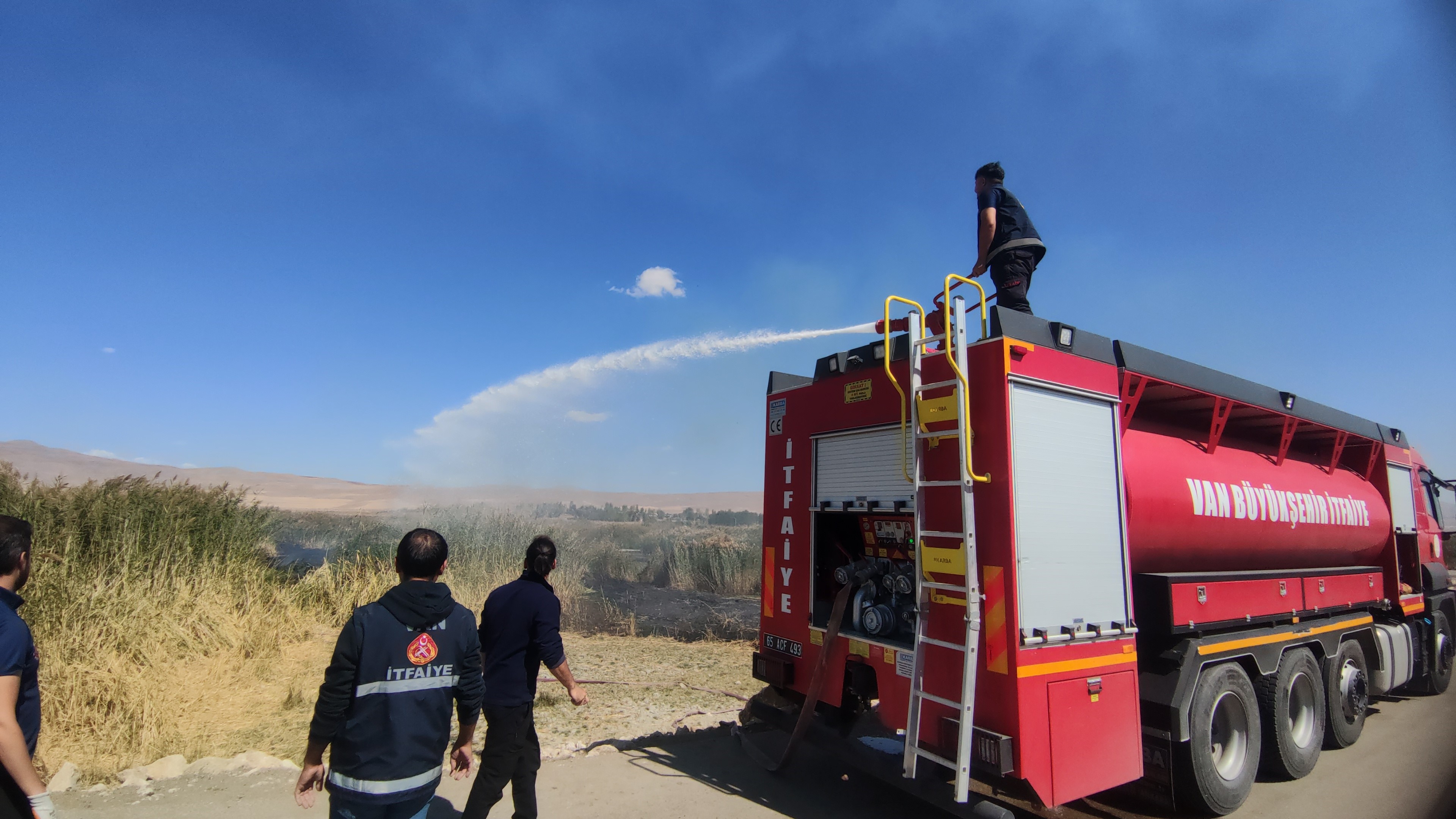 Göçmen Kuşların Yuvası Alevlere Teslim Oldu (3)