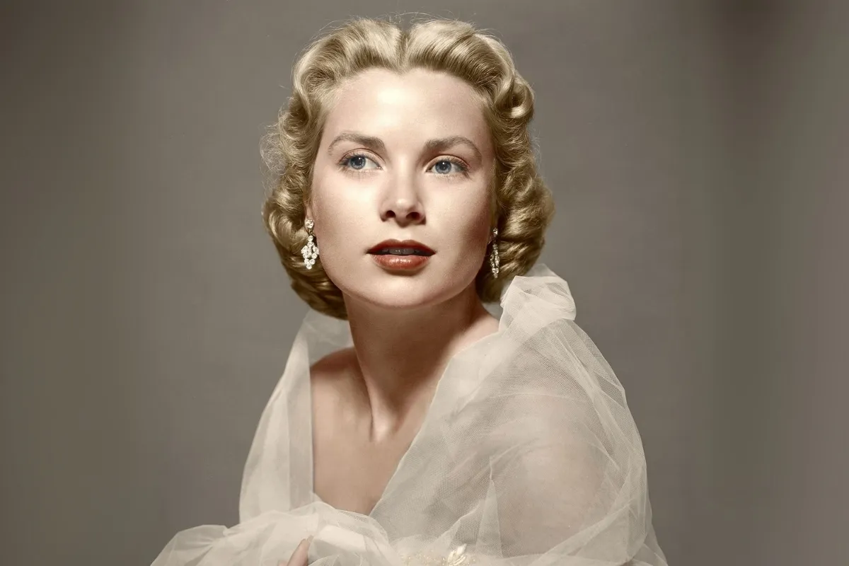 Grace Kelly Hayati Filmleri Ve Bilinmeyenleri