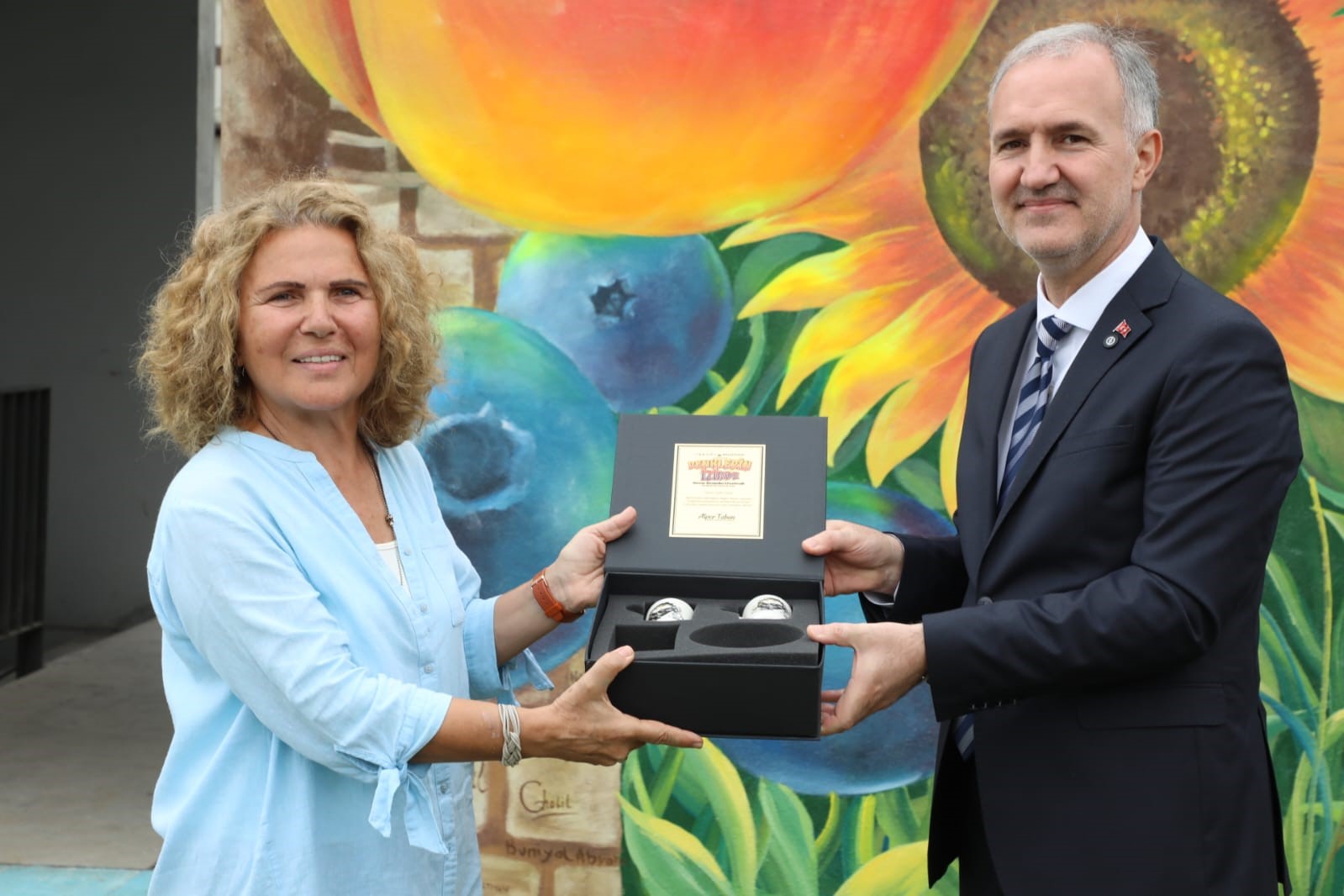 İnegol Beledi̇ye Duvar Sanati̇ Gencgazete (2)