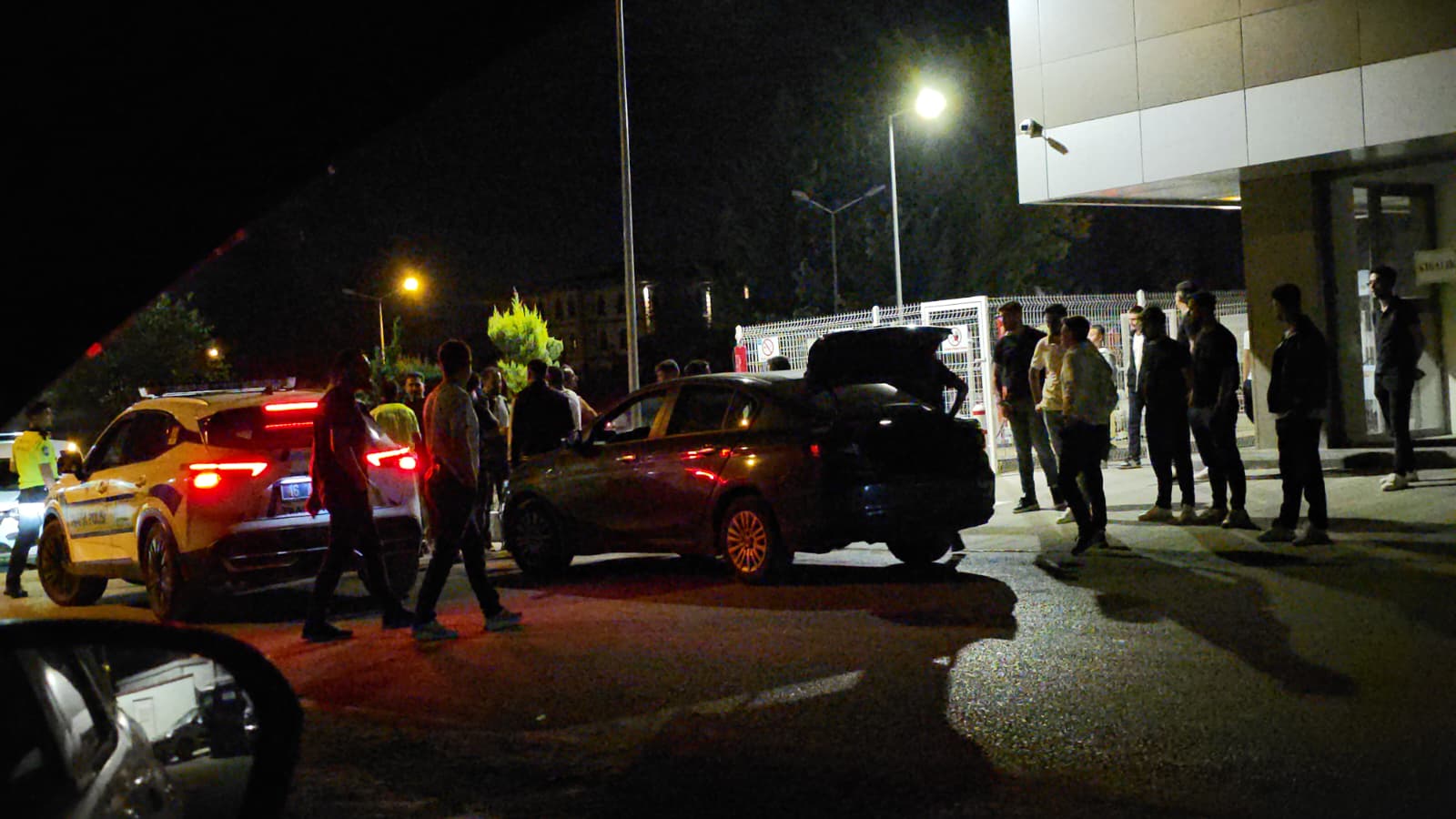 İnegöl’de İhbar Polisi Harekete Geçirdi; Gerçek Bambaşka Çıktı! (2)