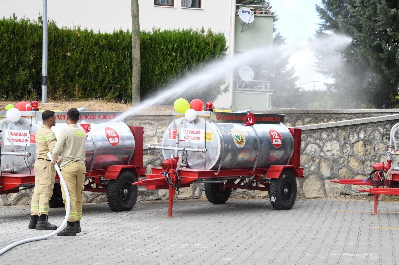 Kastamonu’da Yangına Hassas Köylere 16 Su Söndürme Tankeri Dağıtıldı (3)