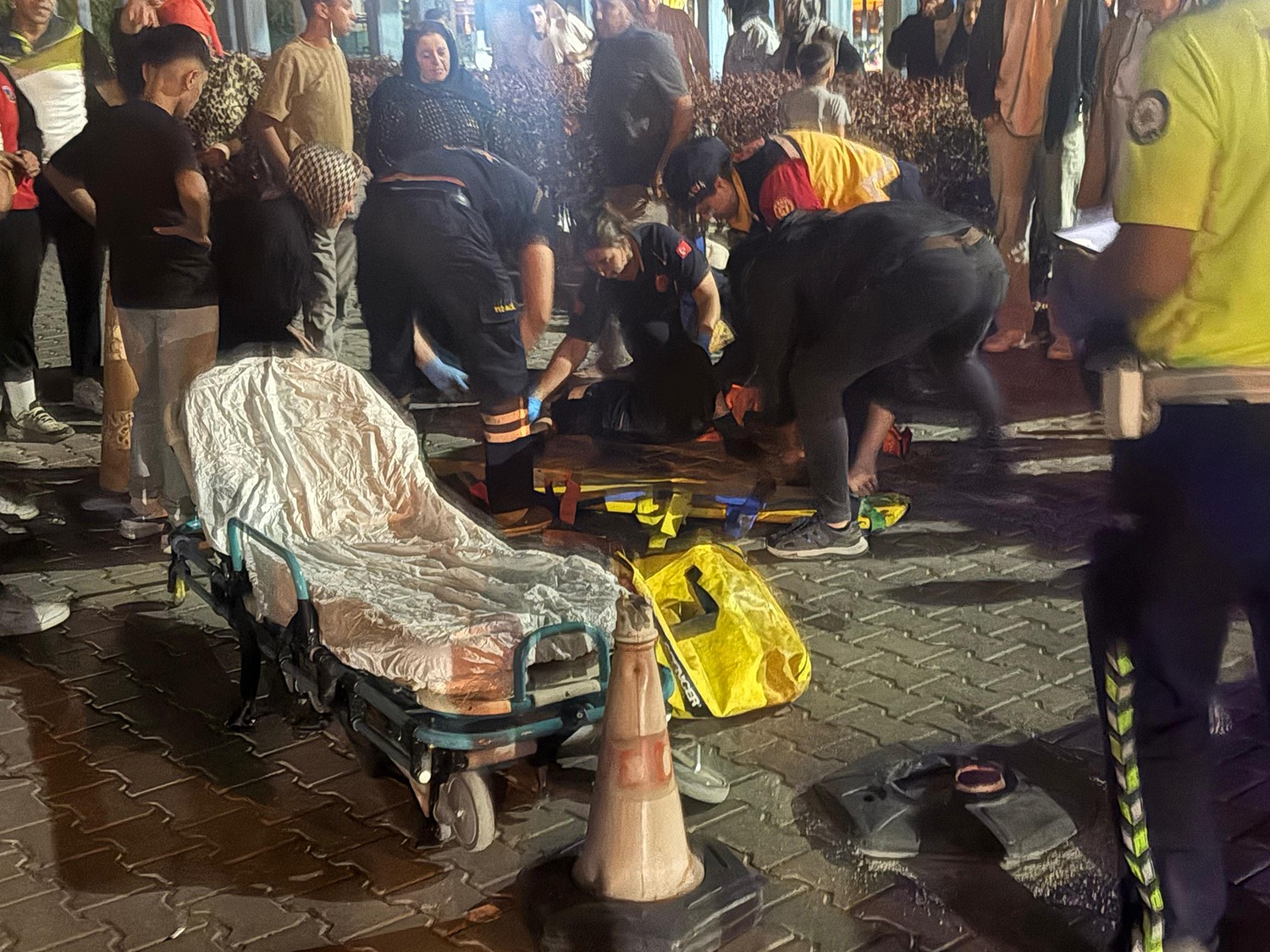 Manisa’da Otomobil Ile Bisiklet (1)