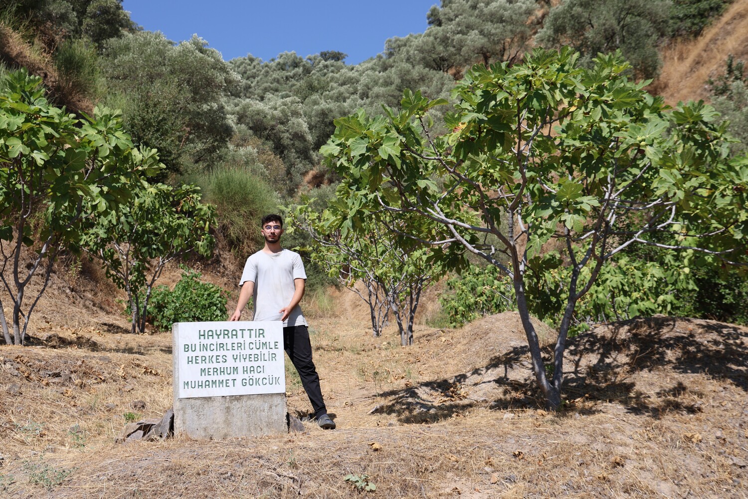 Mezar Tasi Degil Gencgazete (1)