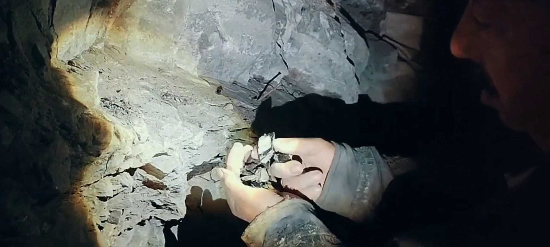 Oltu Tasi Gencgazete (5)