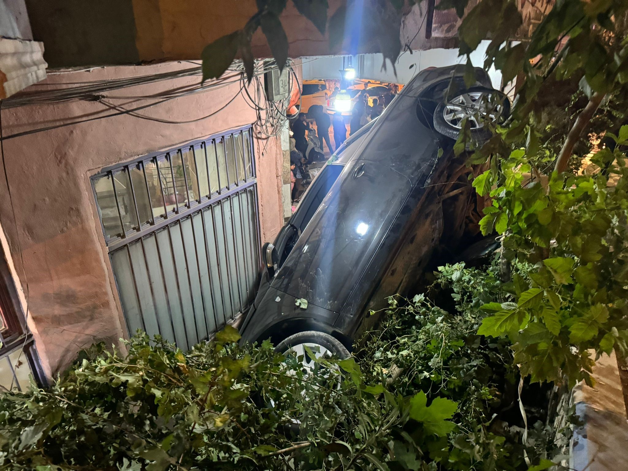 Şanlıurfa’nın Birecik Ilçesinde Fren Yerine Gaza (2)