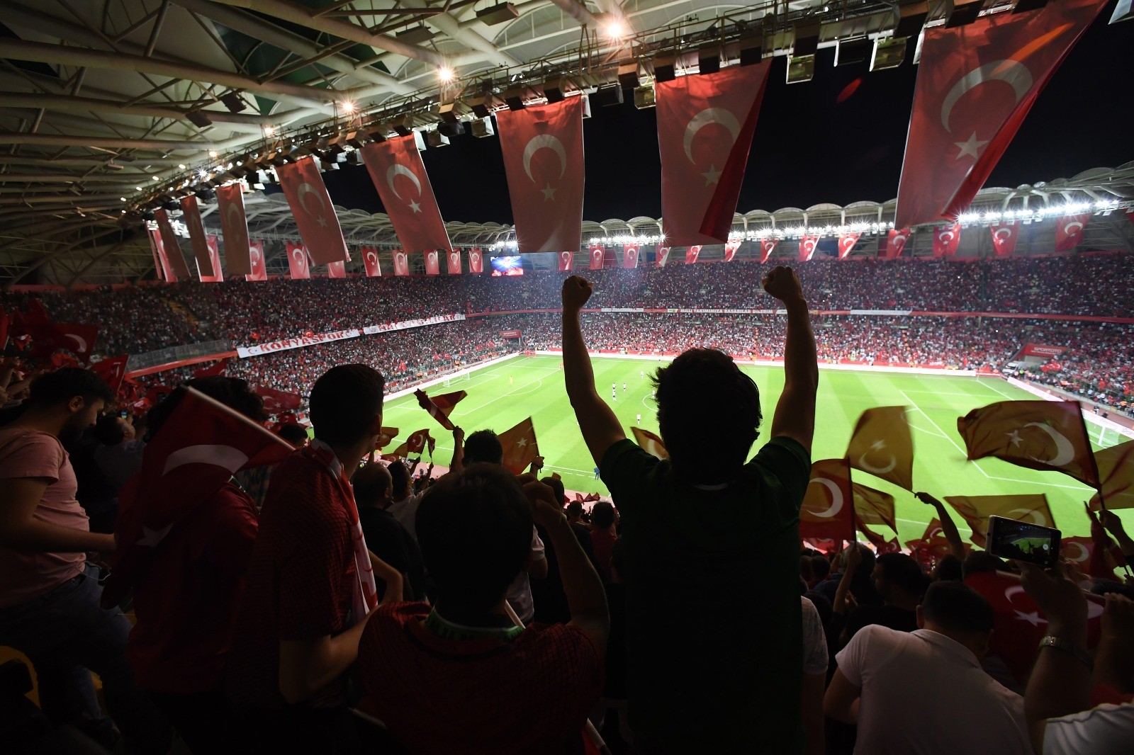 Türkiye İspanya Karşılaşması Gencgazete (1)