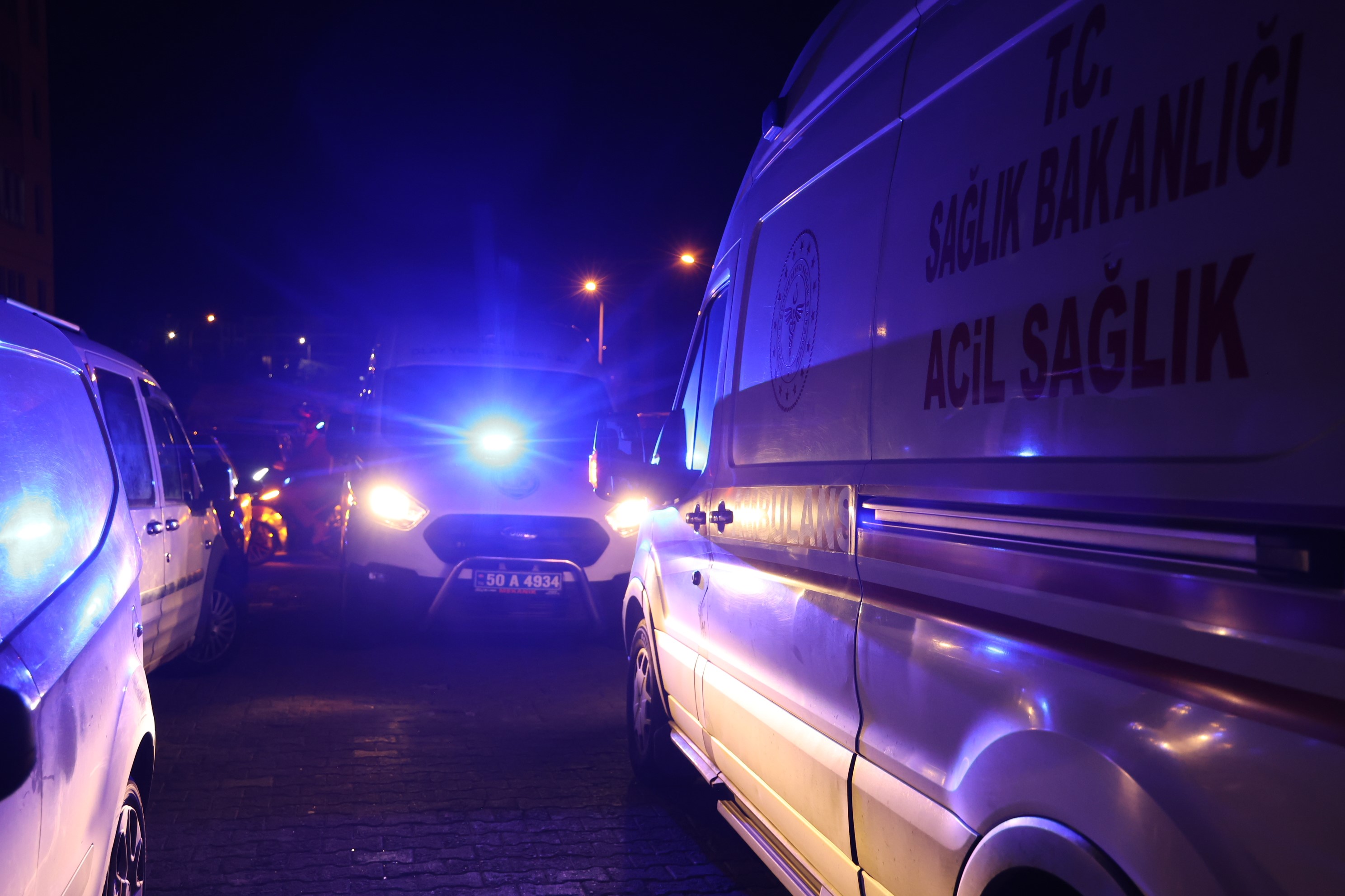 Üniversiteli Genç Evinde Ölü Bulundu (3)