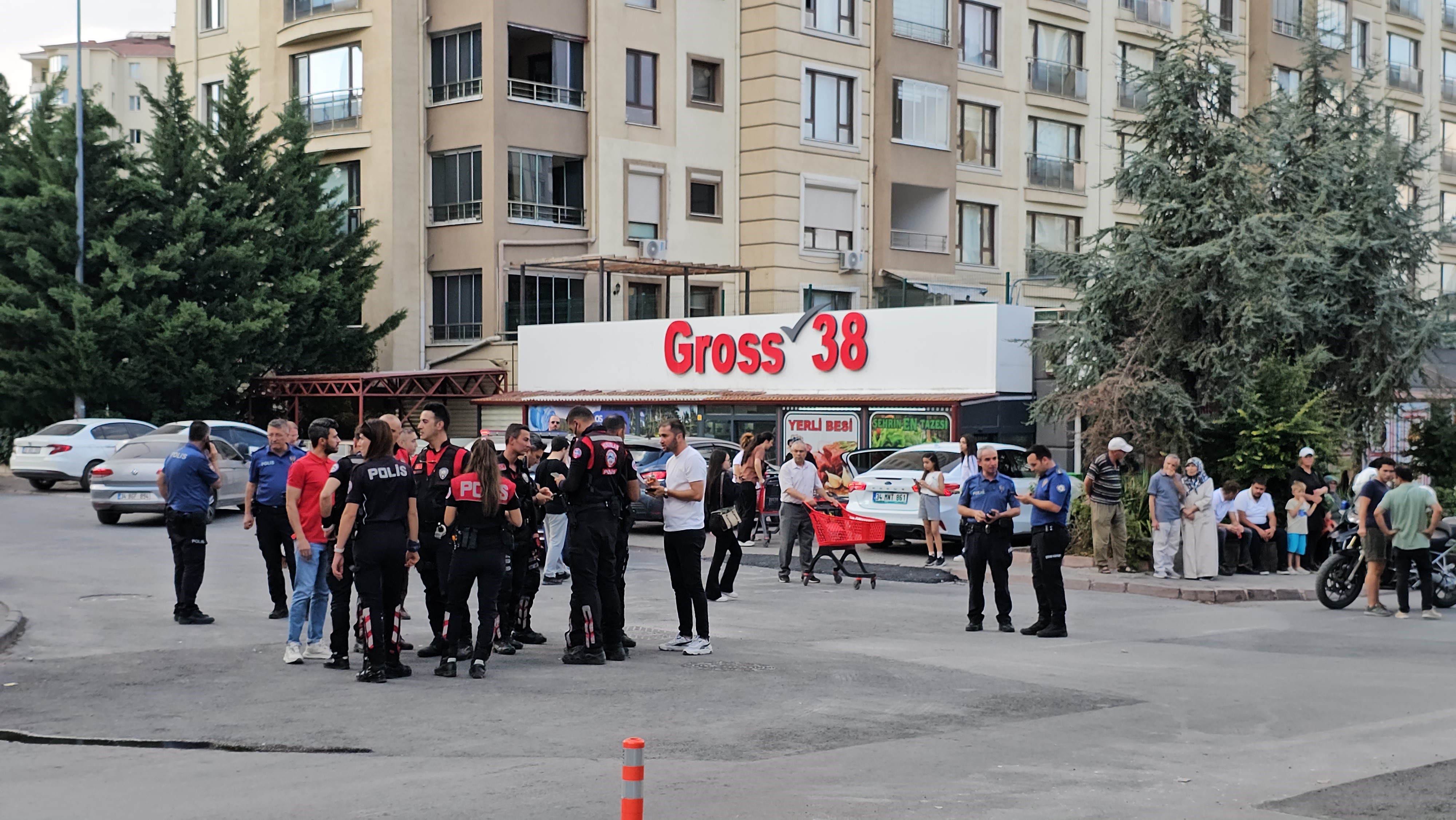 Yunus Ekibi Motosiklet Kazası 2 Polis Memuru Yaralandı (1)