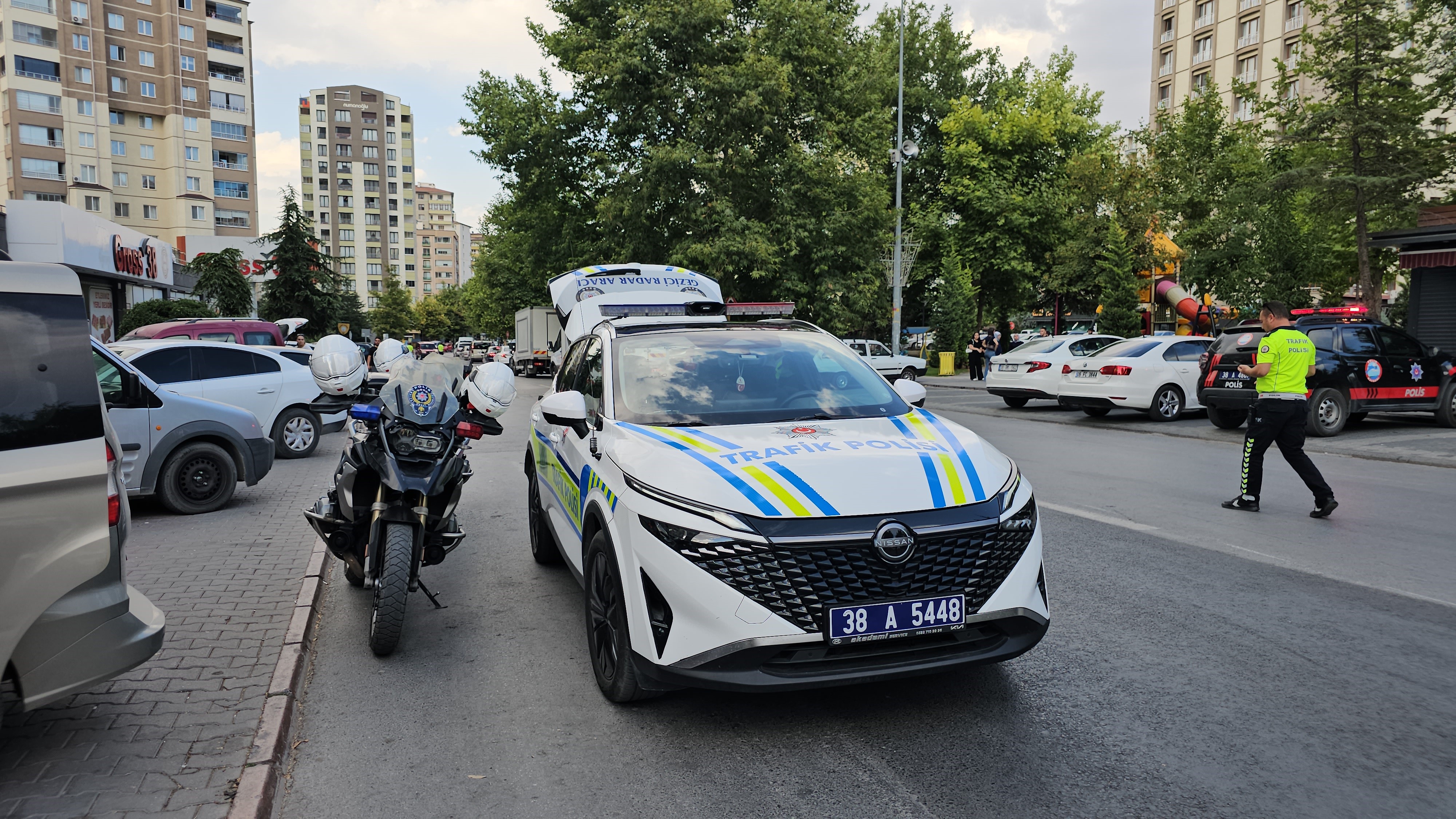 Yunus Ekibi Motosiklet Kazası 2 Polis Memuru Yaralandı (2)