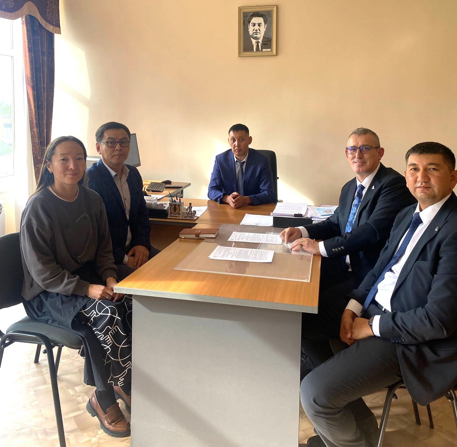 Zbeü, Karaganda Buketov Üniversitesi Ile Akademik (2)