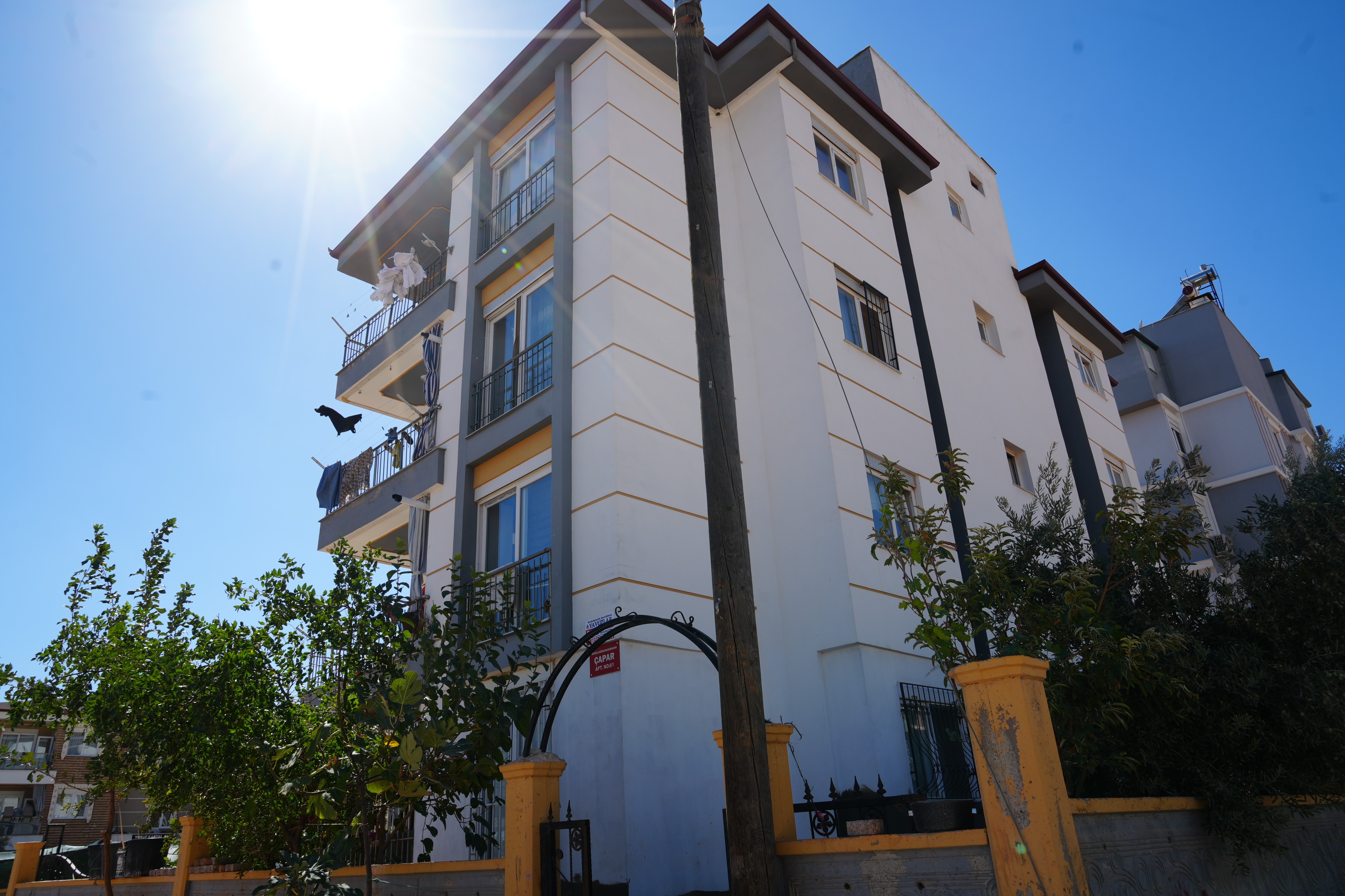 6 Çocuğun Üzerine Benzin Döken Kadın Gencgazete (3)