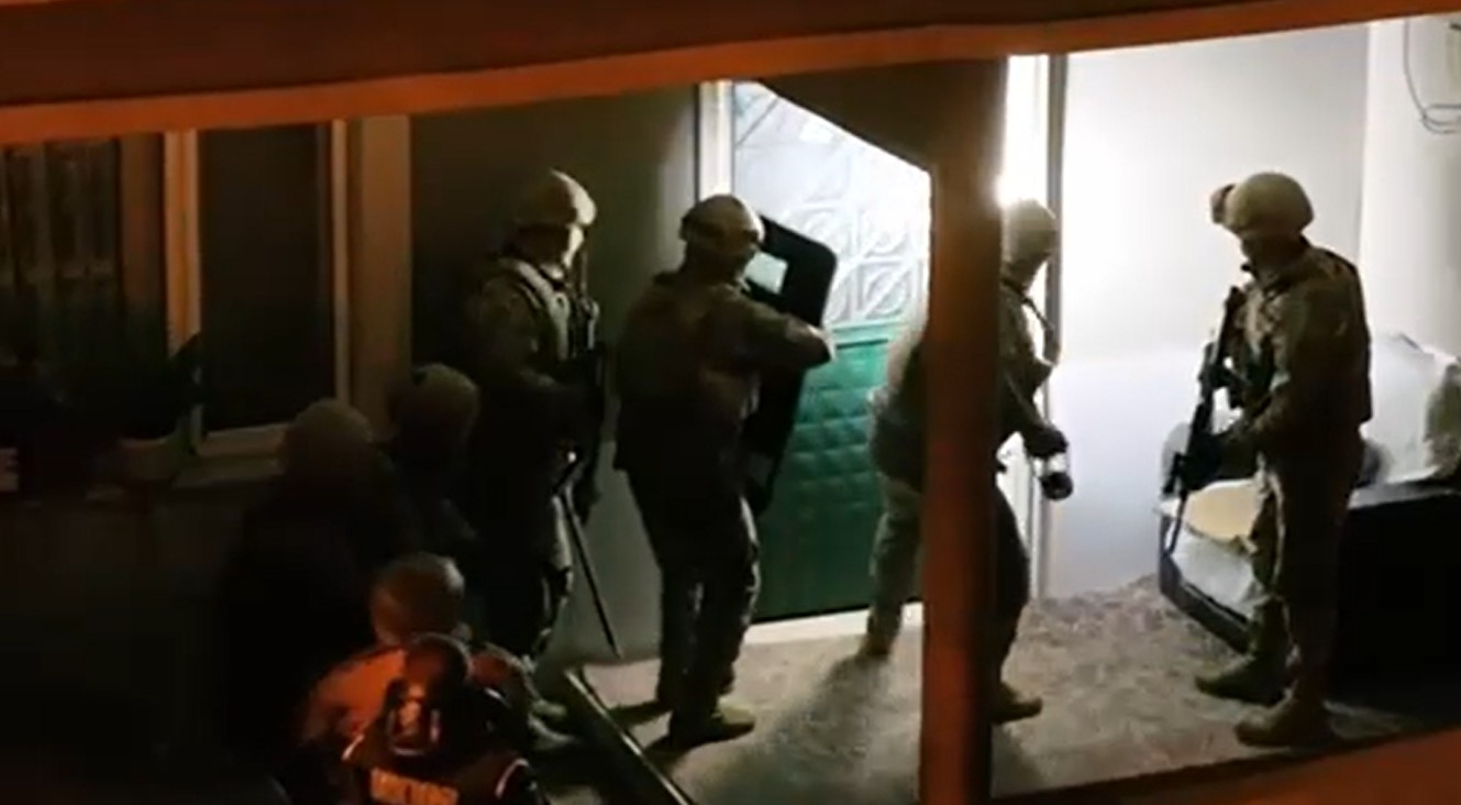 B U R S A’ D A S U C O R G U T U N E O P E R A S Y O N 6 T U T U K 971164 288373