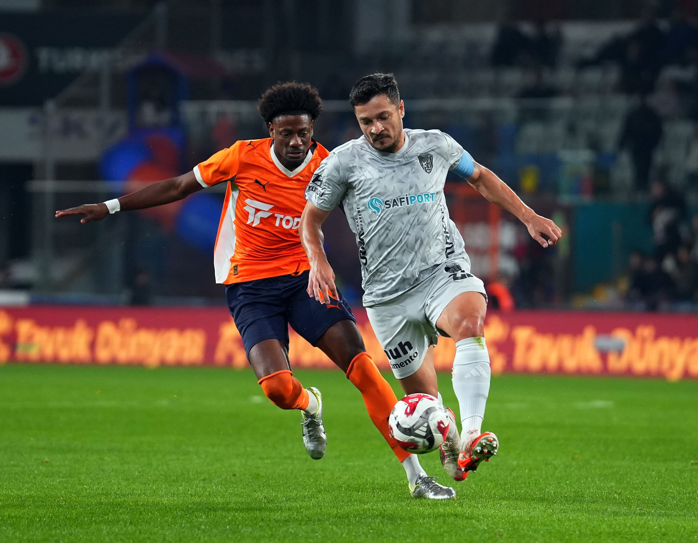 Başakşehir Kocaelisporn Maç Özeti (3)