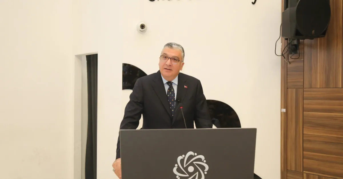 Btü’de Akademik Yıl Durmuş Ünüvar’ın Dersiyle Başladı (4) Gencgazete