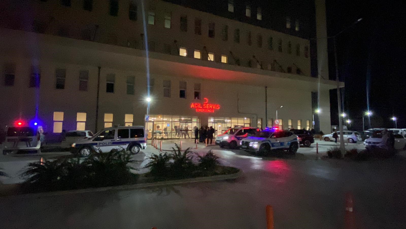 Burdur'da Yaklaşık 50 Öğrenci Zehirlenme Şüphesiyle Hastanelik Oldu (1)