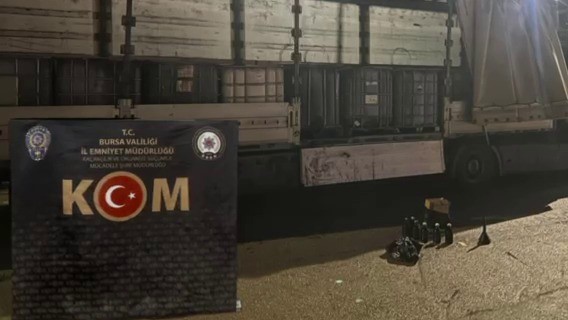 Bursa’da 26 Bin Litre Kaçak Akaryakıt Ele Geçirildi (2)