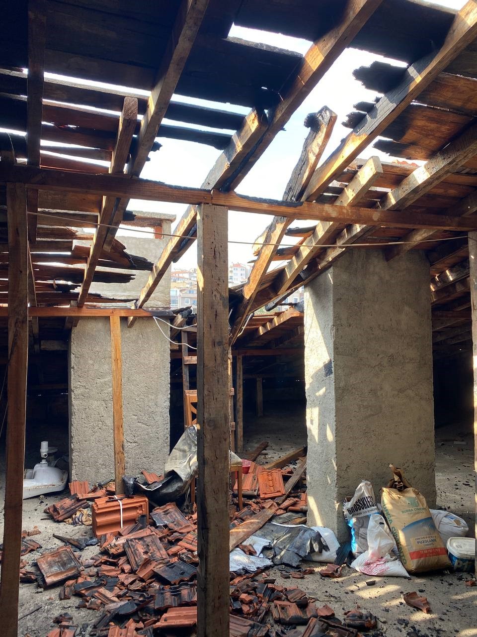 Bursa’da Aynı Apartmanda 4. Kez Yangın (1)