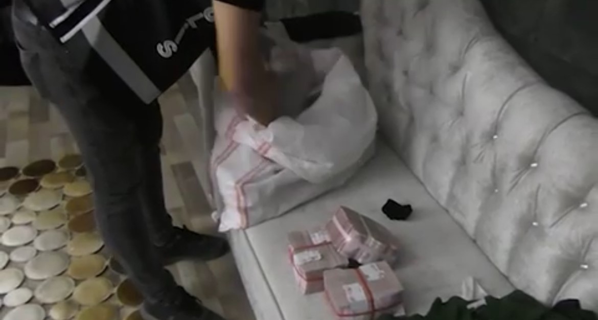 Bursa’da “Çirkinler”, “Daltonlar” Ve Nurettin Yıldız Çeteleri Çökertildi (3)