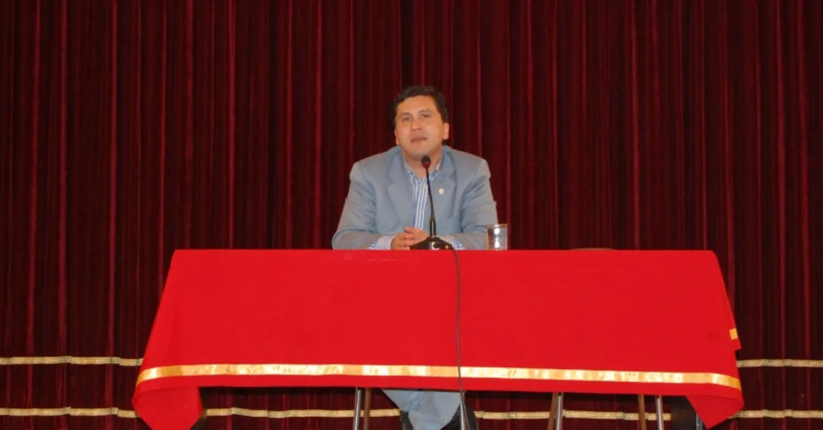 Doç. Dr. Ali Faik Demir Kimdir Nerelidir, Kaç Yaşında Ne İş Yapıyor, Hangi Kitapları Yazdı3 Gencgazete