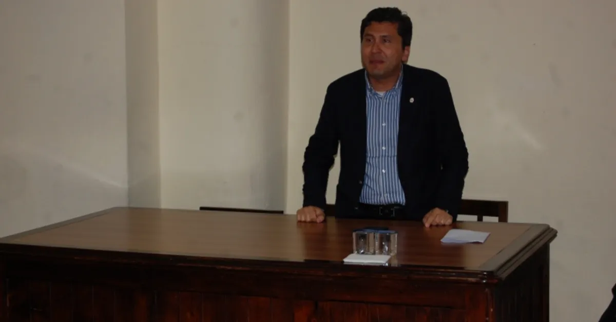 Doç. Dr. Ali Faik Demir Kimdir Nerelidir, Kaç Yaşında Ne İş Yapıyor, Hangi Kitapları Yazdı5 Gencgazete