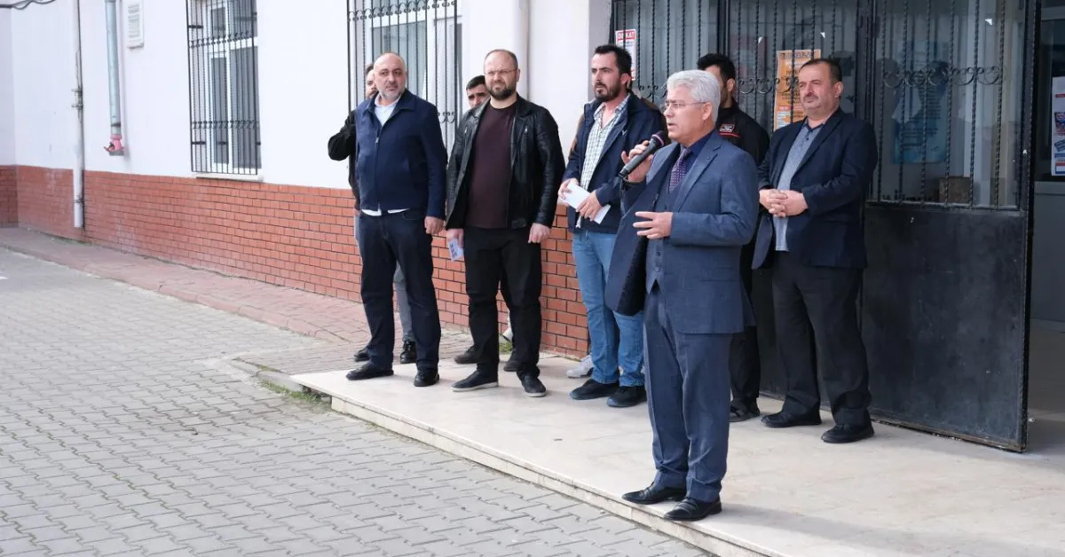 Dr. Emin Acar İmam Hatip Ortaokulu’ndan Gazze’ye Destek Kampanyası (5)