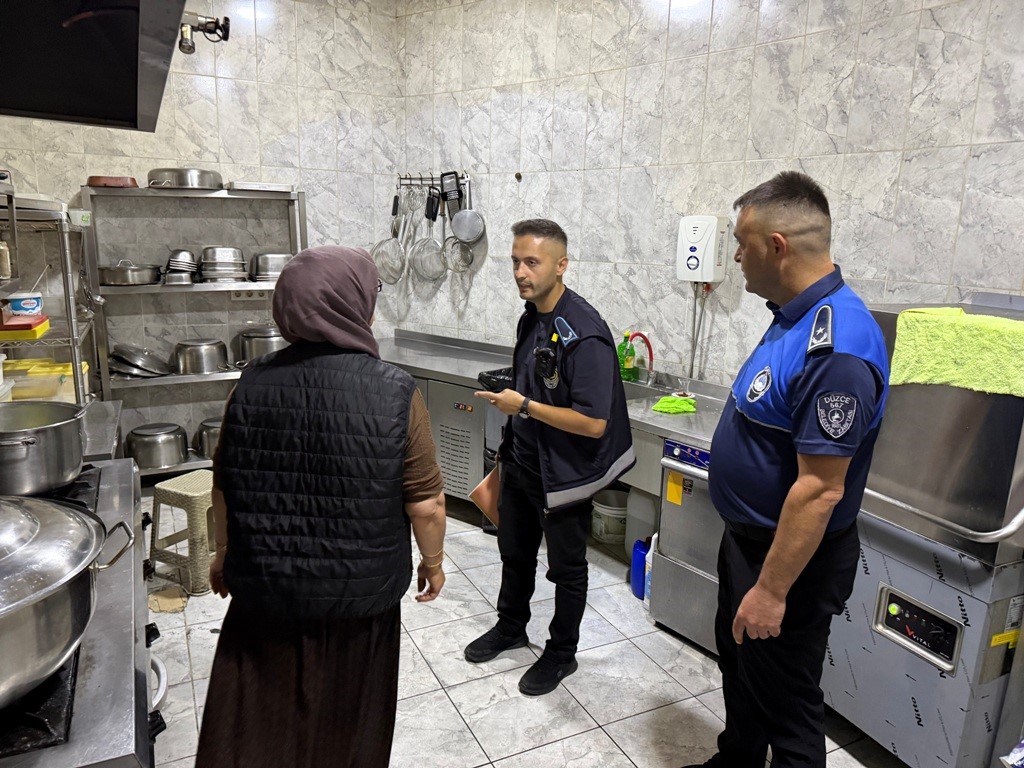 Düzce’de 113 Iş Yeri Kapatıldı (3)