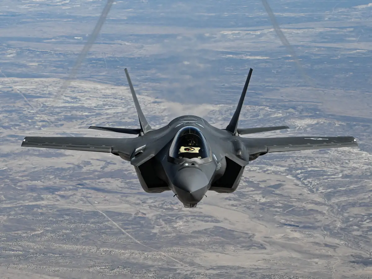 F 35 Lightning Ii