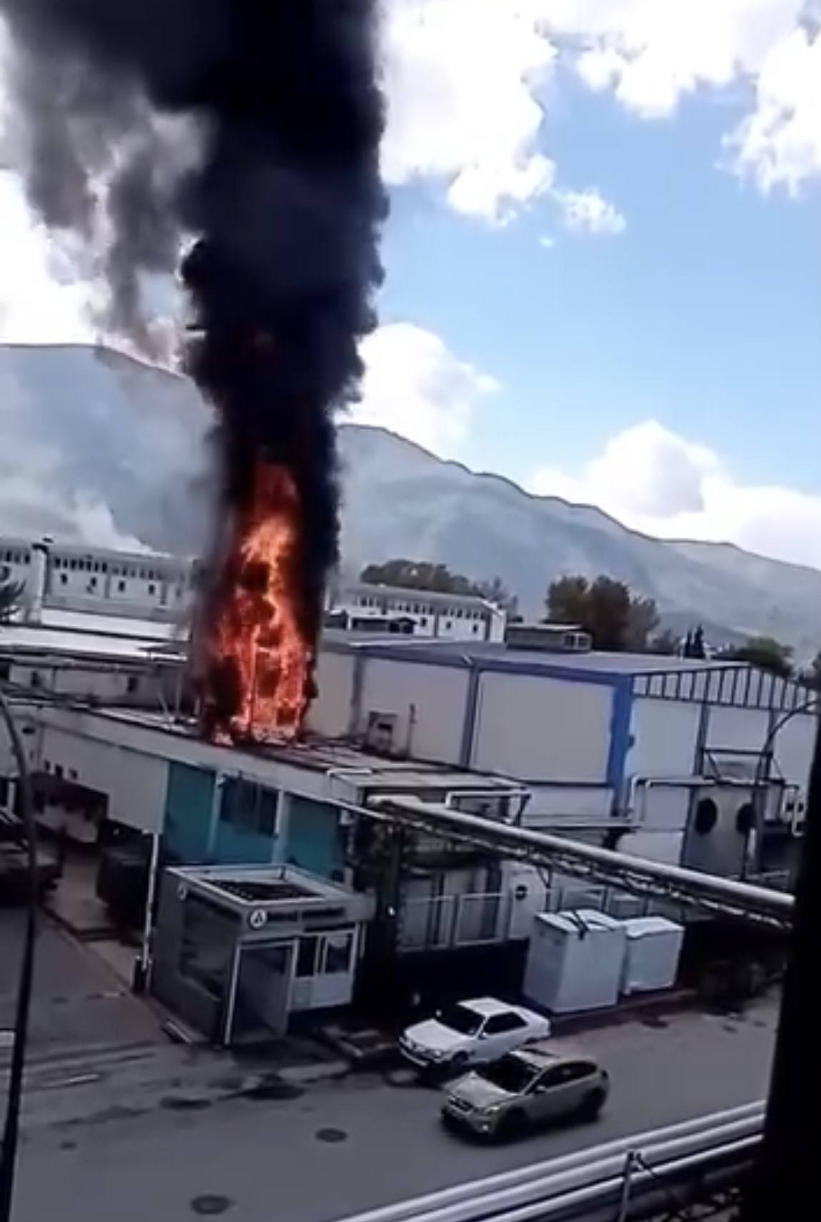 Fabrika Yangını Korkuttu Gencgazete (3)