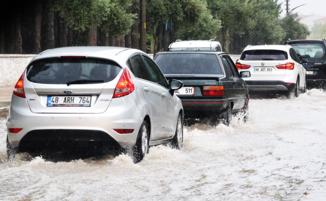 Fethiye’de Metrekareye 107.7 Kilogram Yağış Düştü (2)-1