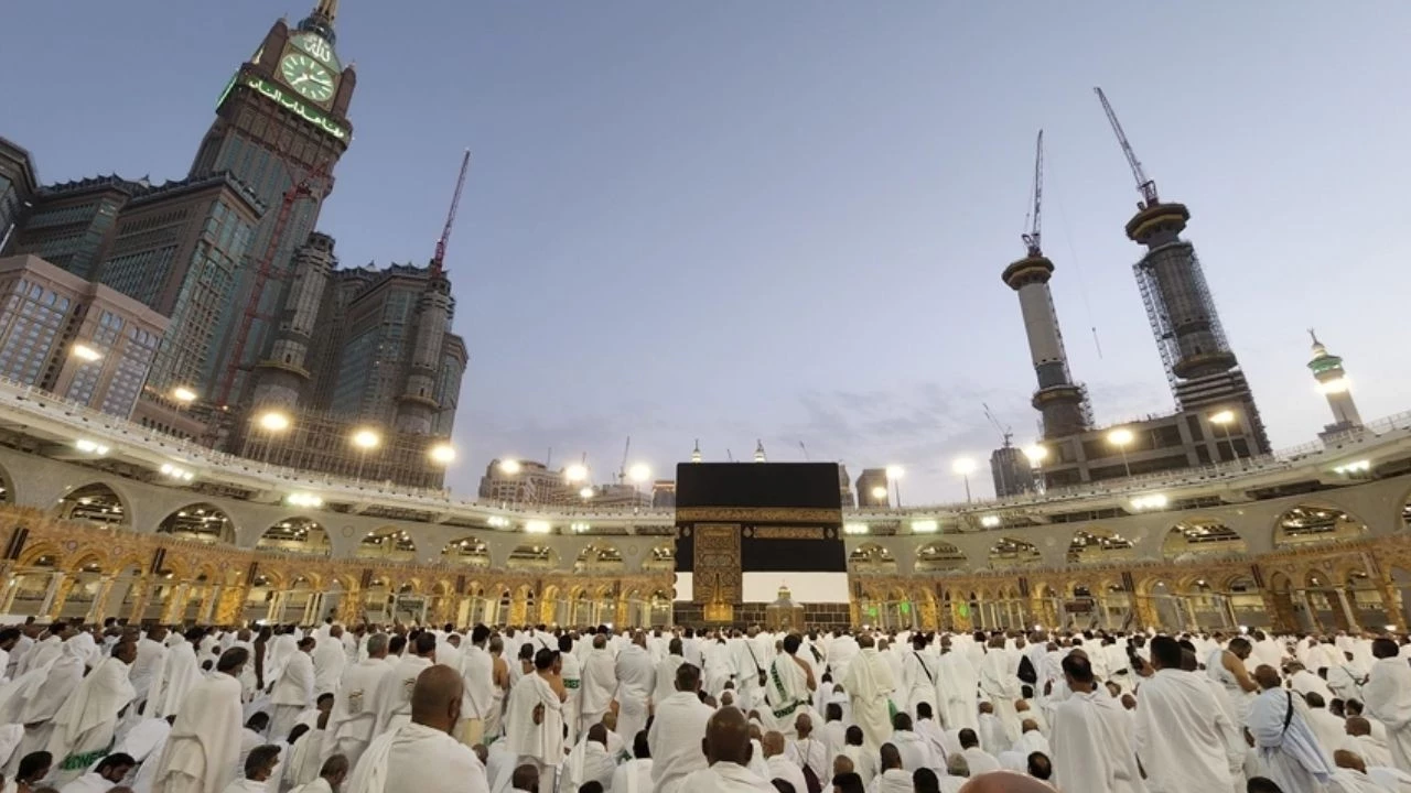 2026 Hac Kuraları Ne Zaman Çekilecek, Kura Sonuçları Nasıl Öğrenilecek? Hacca Gitmek İsteyenler İçin Önemli Tarihler Bel-2