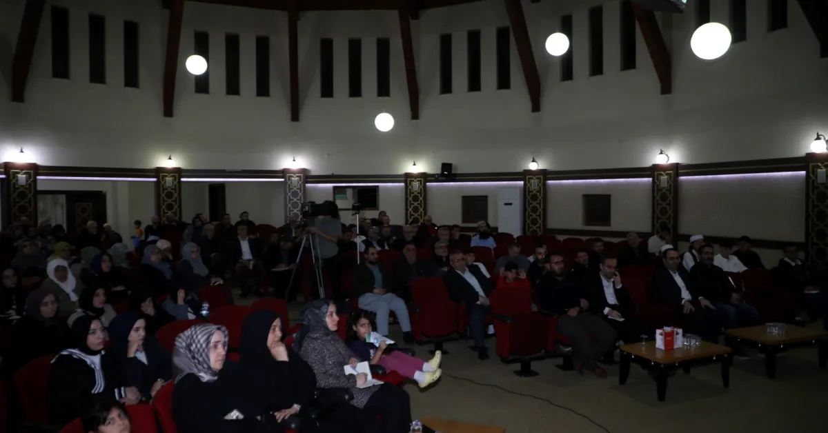 Hasan Basri Balcı, Huzurlu Ailenin Sırlarını İnegöl'de Paylaştı (1)