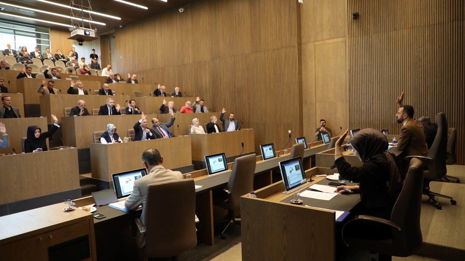 İnegöl Belediyesi Meclis Toplantısı (3)